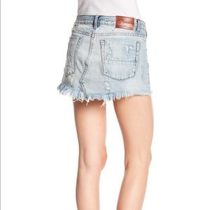 One Teaspoon Junkyard Relaxed Denim Mini Skirt